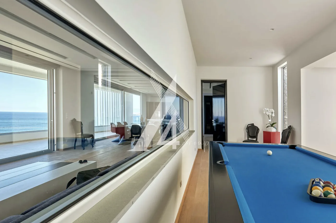 Billiard room